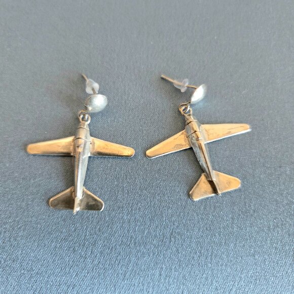 Sterling silver 925 airplanes dangling earrings. - Picture 2 of 5